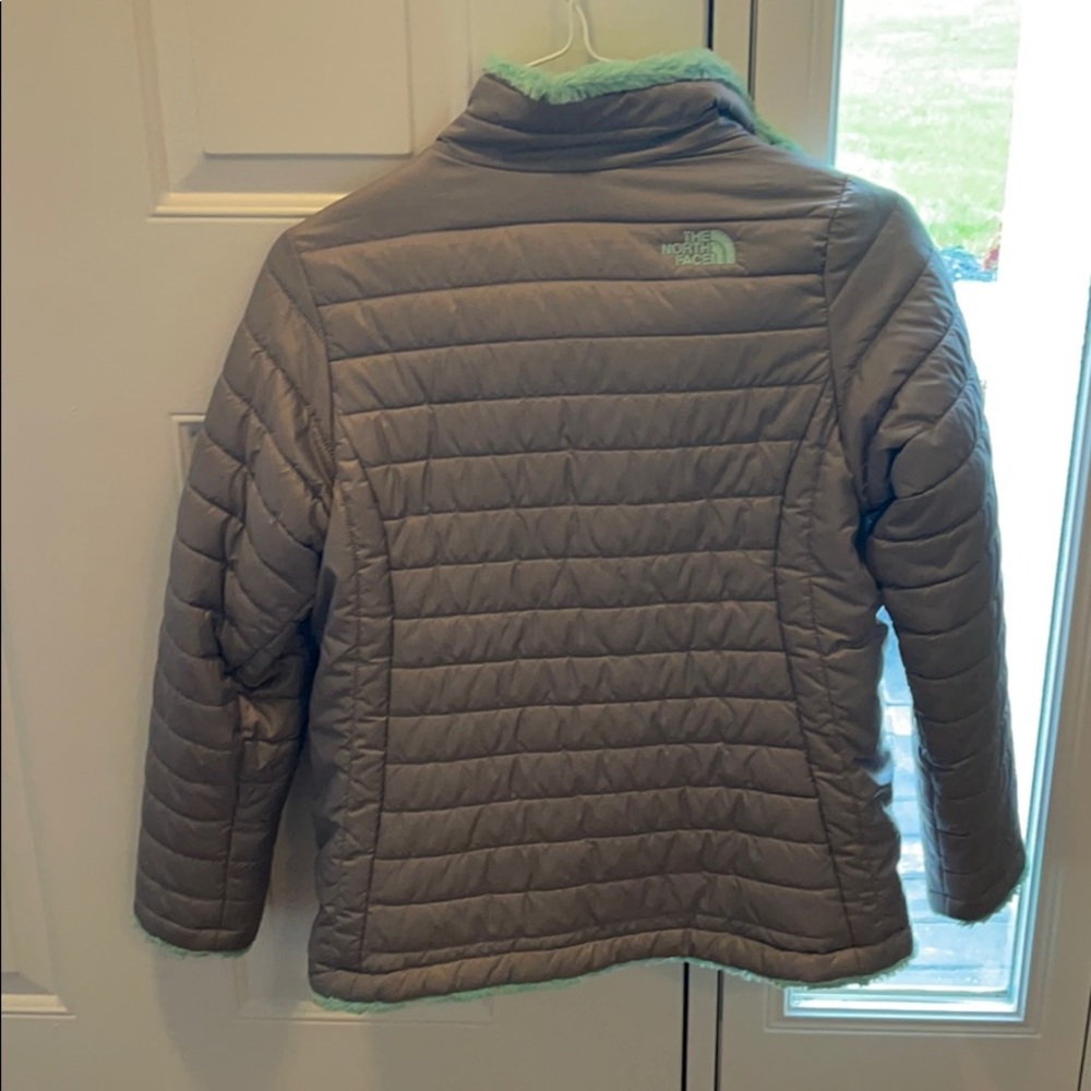 Small Women’s NorthFace - Picture 2 of 2